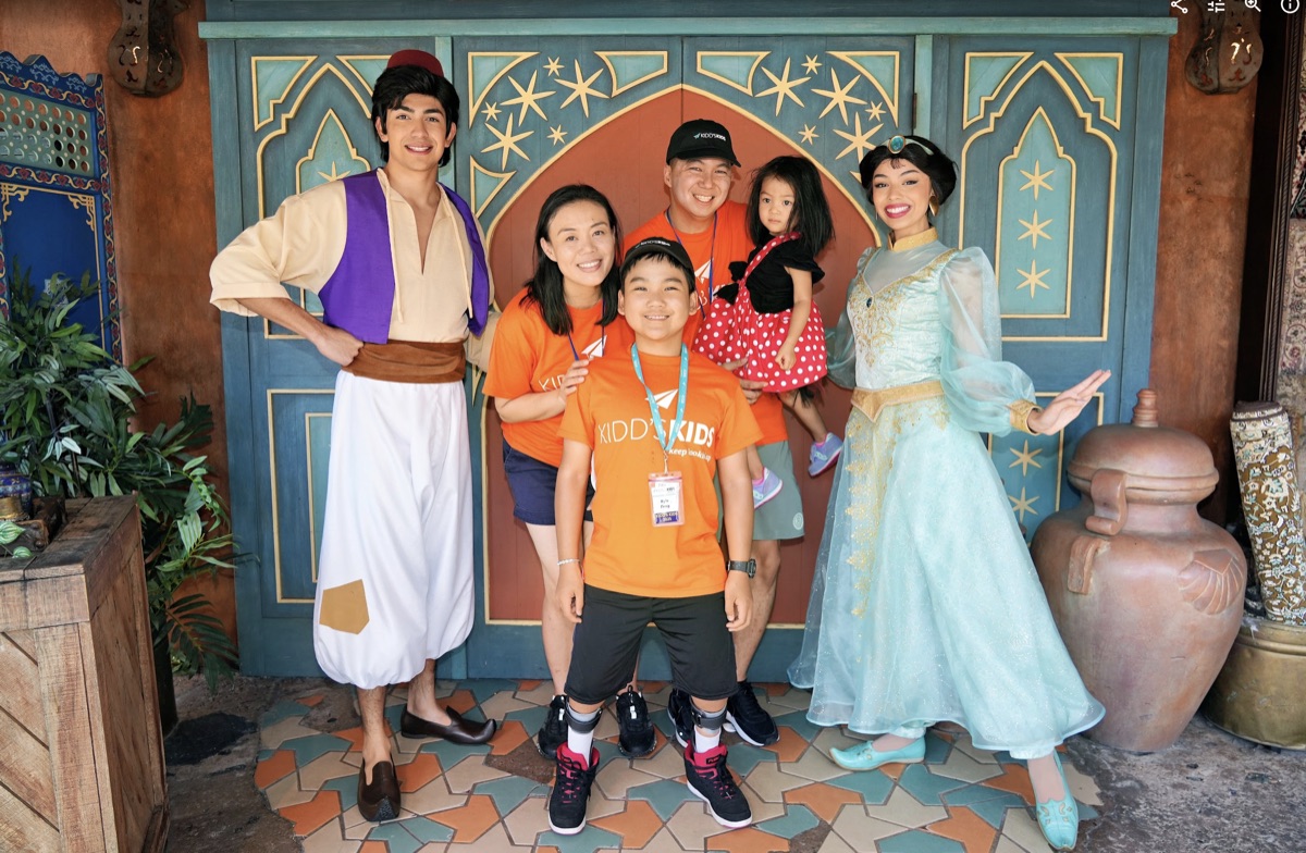 Meeting Aladdin and Jasmine